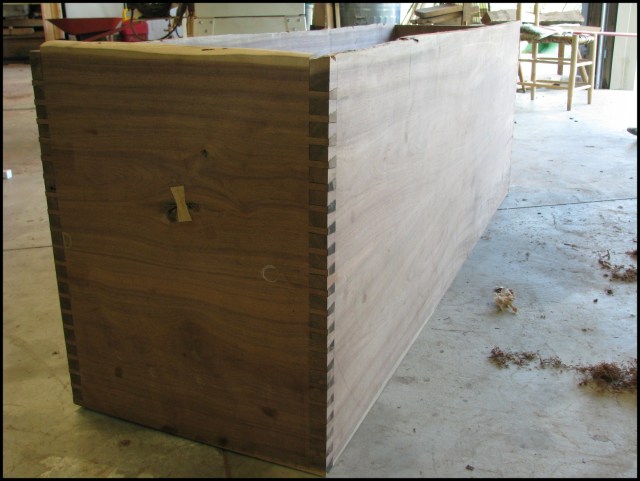 walnut bed 1