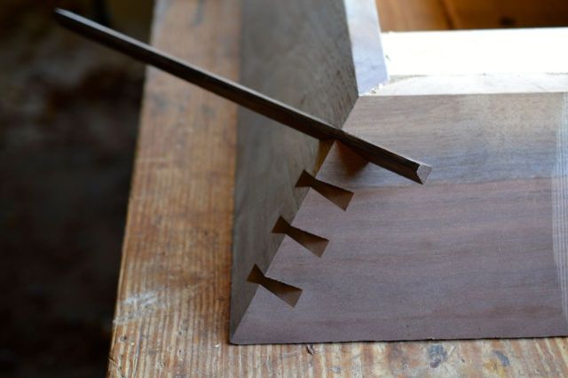 dovetail key for miter joint