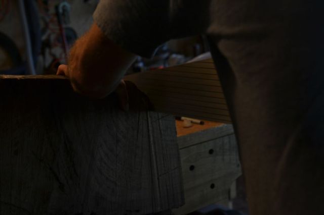 Oak and Walnut Table build02