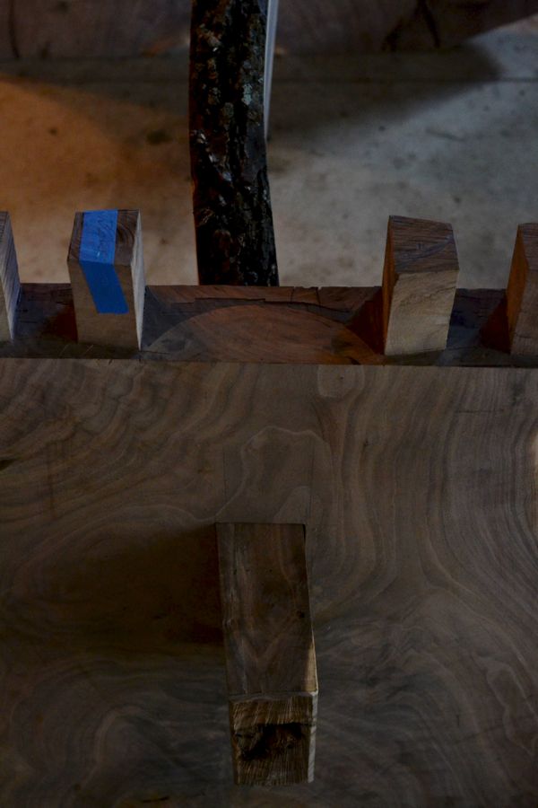 Oak and Walnut Table build06