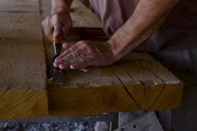 Oak and Walnut Table build08