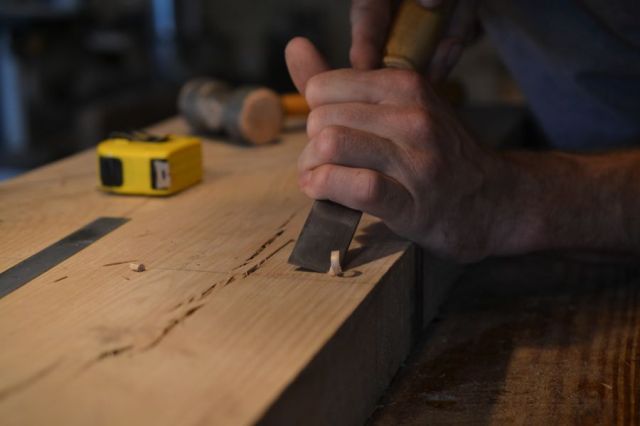 Oak and Walnut Table build12